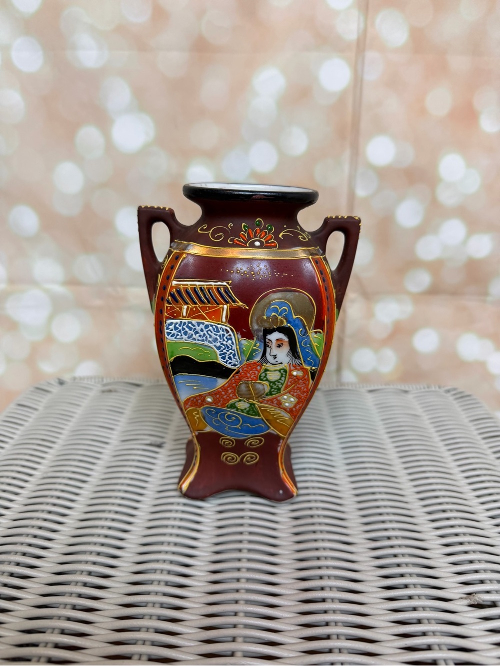 Vintage Japanese Kutani Satsuma Moriage Art Nouveau Handled Vase  Japan 6.25"